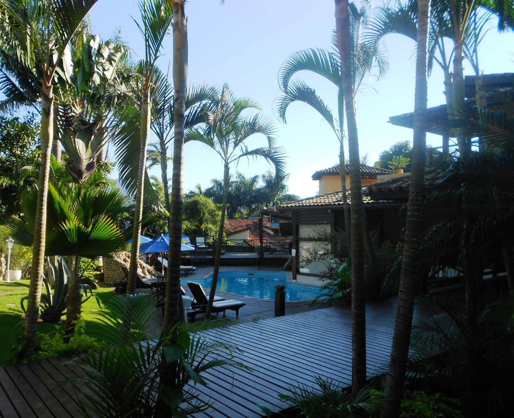 Nina Inn 3*
